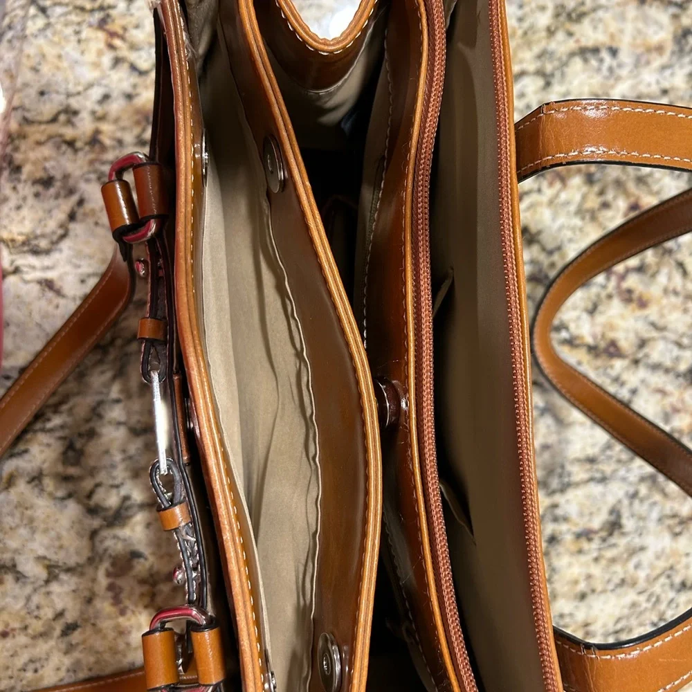 Vintage Unisex bag Elegant Tan Leather Men's Bag by Giani Bernini Preowned